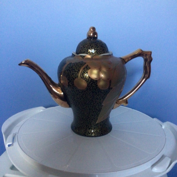 Vintage Art Nouveau style Coffee Teapot - Picture 10 of 10
